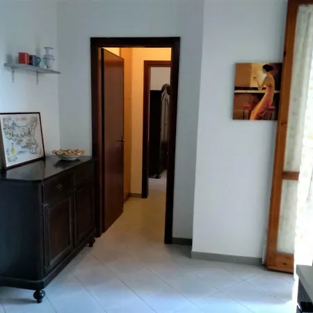 La Casa Dei Romeo * Santa Tecla